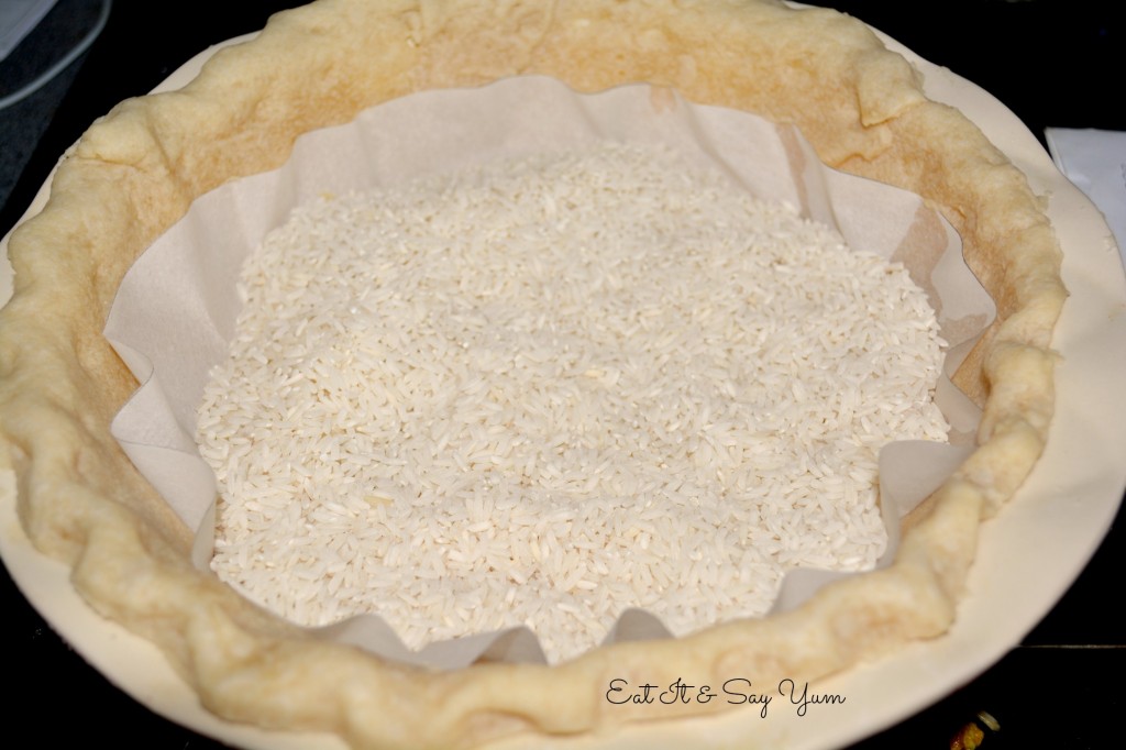 rice to weight the pie crust