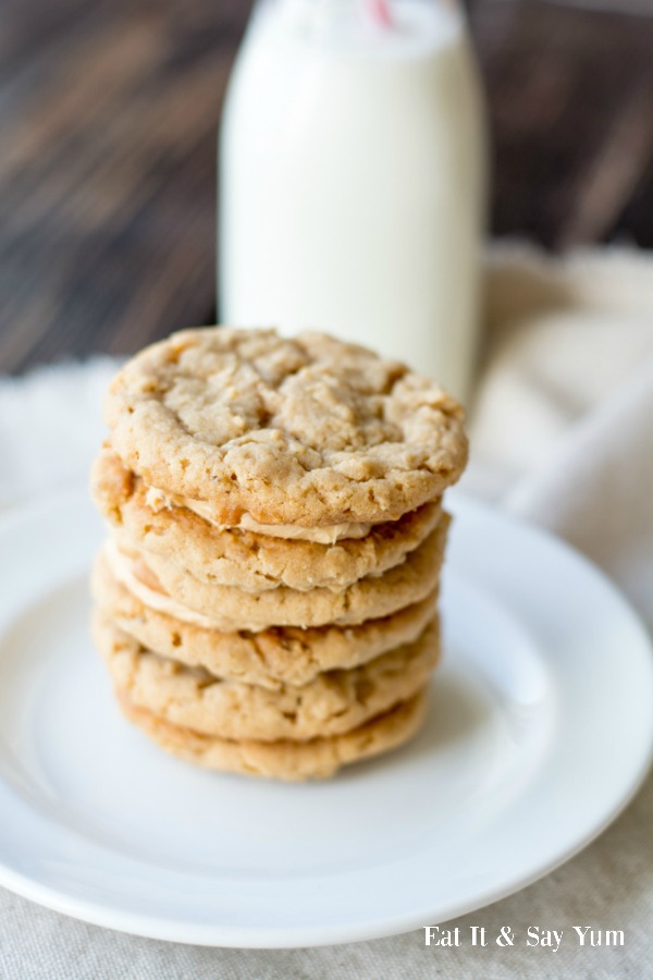 Stay Soft Peanut Butter Sandwich Cookies- so yummy!  Filled with peanut frosting.