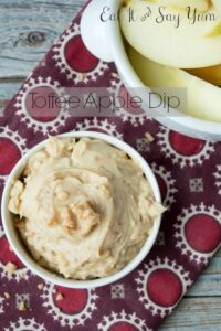 Toffee Apple Dip, a delicious dip with a pleasant crunch from toffee bits